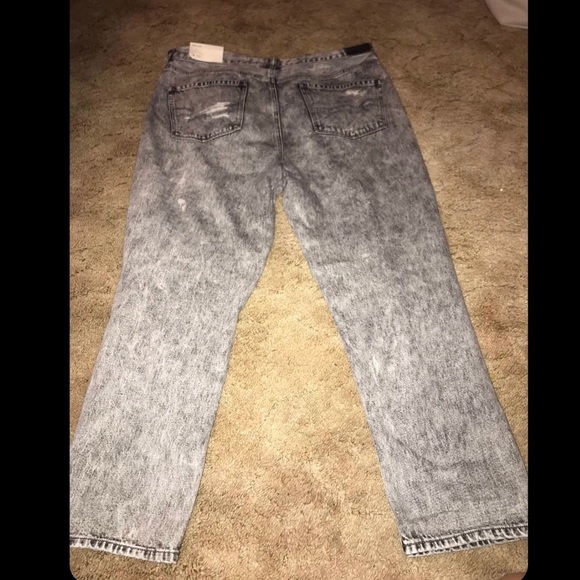 American Eagle Jean - Picture 4 of 6